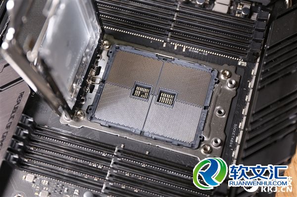 顶级X399！华硕ROG主板ZENITH EXTREME图赏