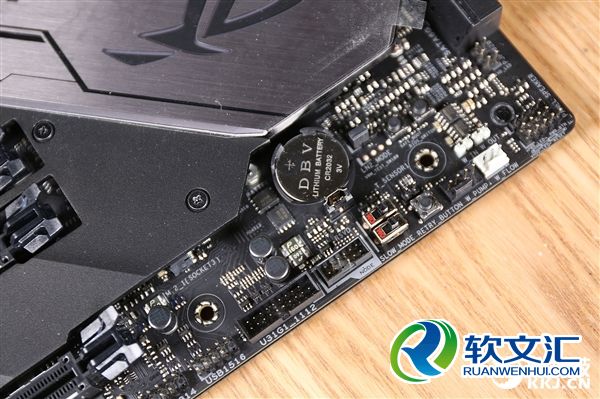 顶级X399！华硕ROG主板ZENITH EXTREME图赏